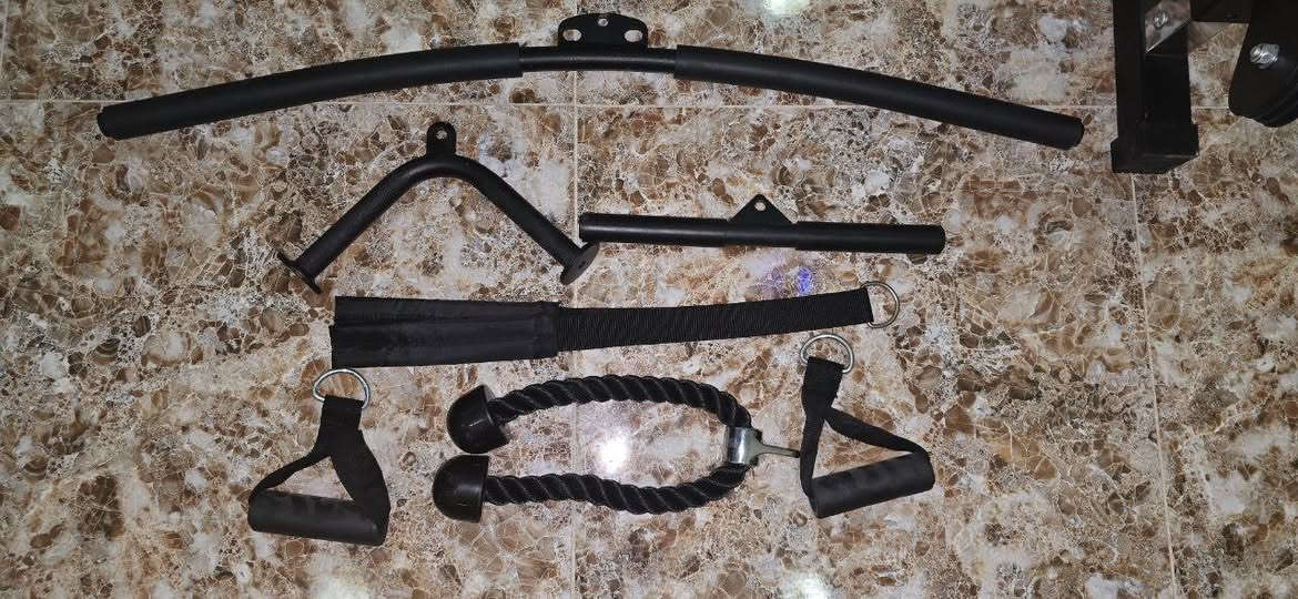 السلام عليكم ورحمة الله 

🔴🔴🔴🔴🔴🔴🔴🔴🔴

🏋️🏋️اجهزة كمال اجسام  كاملة للبيع🏋️🏋️ 

🔴🔴🔴🔴🔴🔴🔴🔴🔴

🔴الاسعار اسفل كل صوره 
 
🔴للاستفسار ☎️☎️

مراسلة الصفحة 
او عبر واتساب ***********

***********

🏠 العنوان 

ديالى / بعقوبة / قرية خرنابات

🔴🔴
ملاحظة الاسعار قابلة للتفاوض
