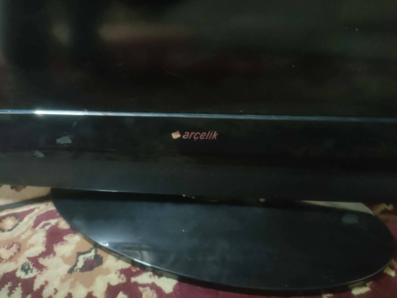 شاشه بدون نت حجم 52 سعر 70 اتصال ***********
