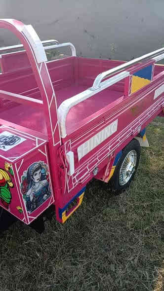 سلام عليكم ستوته للبيع موديل 16 اوراق اصولي مكينه 23 ستوته جاهزه كهربائيات كله شغال مصبوغه جماليه مال جناي السعر 1300وبيه مجال بسيط الشراي المكان بابل الشوملي ***********
