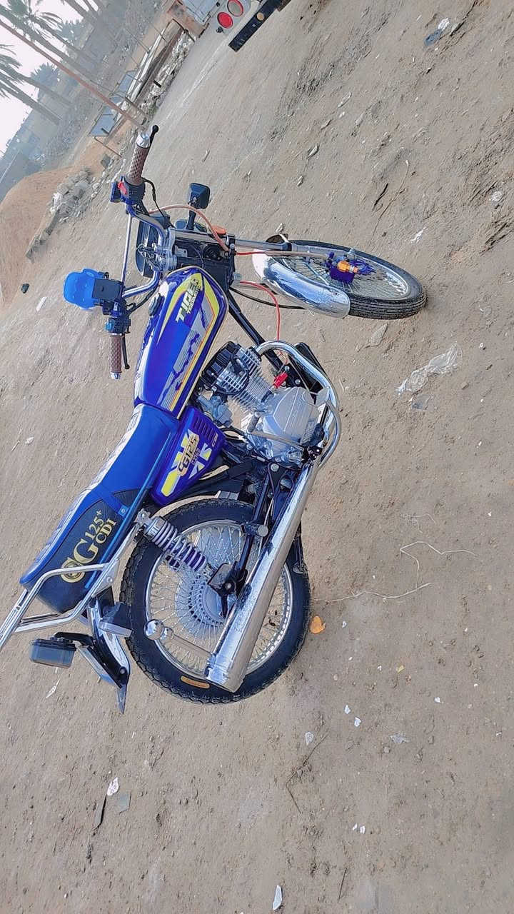 السلام عليكم دراجه لبيع تايكر موديل, 25اوراق كامله مكاني بابل جبله السعر 700وبها مجال رقمي ***********
