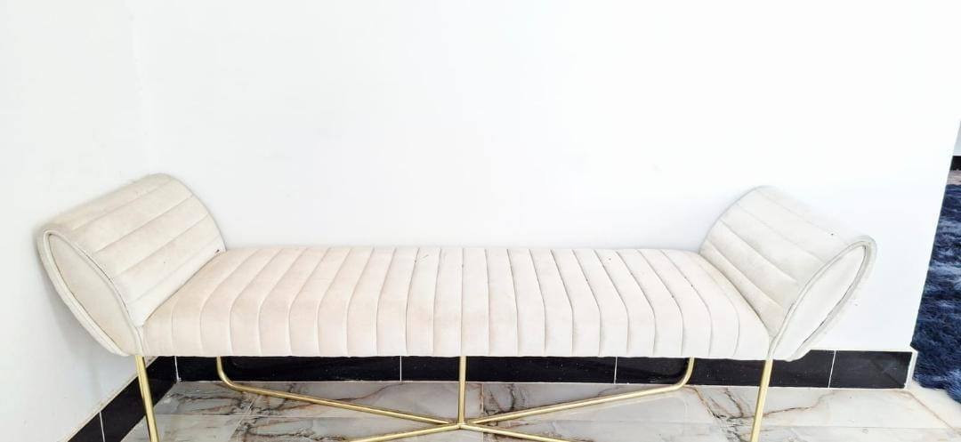 غرفه نوم للبيع خشب مودرن ثقيل الاستفسار ع رقم ***********
