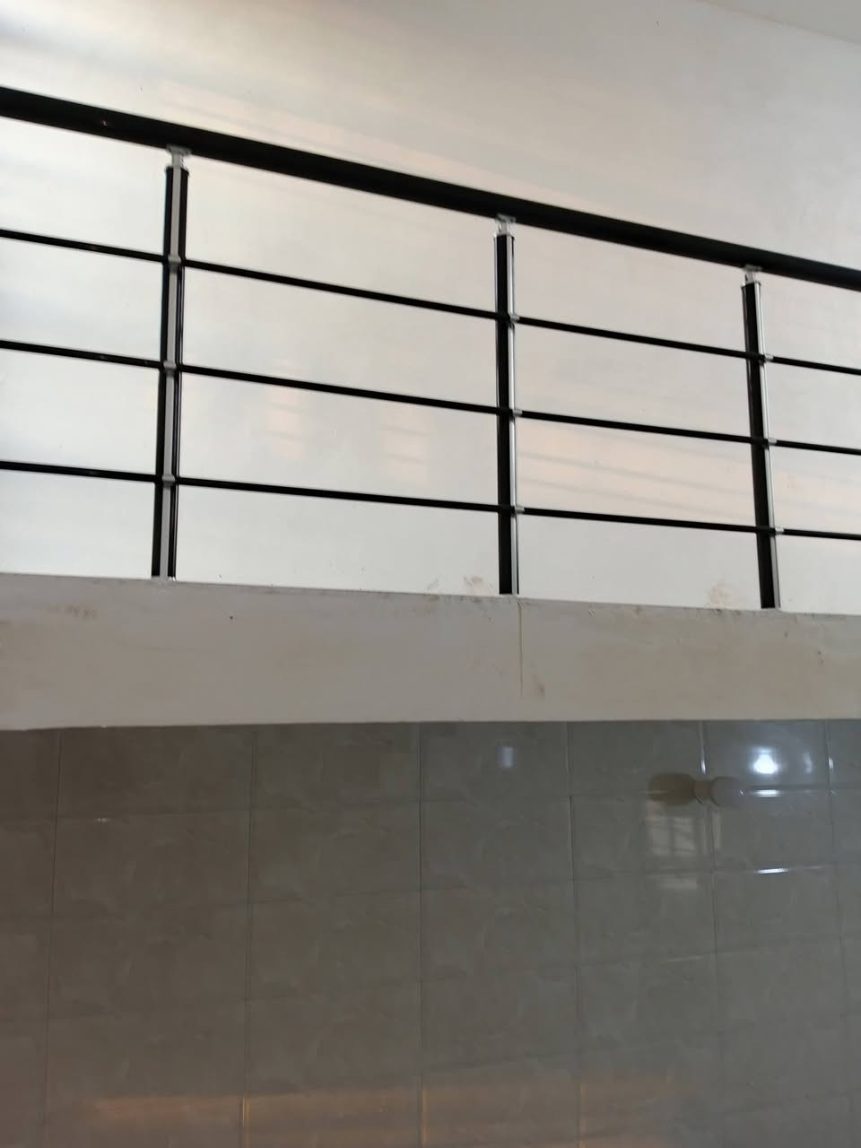 ١٠٠متر واجه ٥ونزال ٢٠ بيت كامل سبعه نيسان ستفسار ***********
