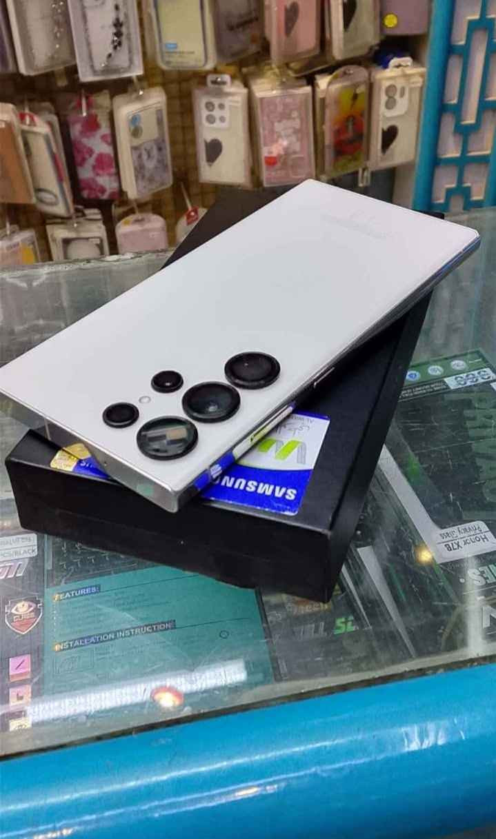 اس٢٣ الترا شرق اوسط خطين ذاكره ٥١٢ رام ١٢ لون ابيض مميز نظافه ٩٥/١٠٠  وكاله الوطني وكاله . ملحقات كامله
 العنوان. السماوه. شارع باتا.مركز تاج فون
مقابل مجمع النخله .مجاور صيدليه النصر.
*********** السماوا, المثنى
