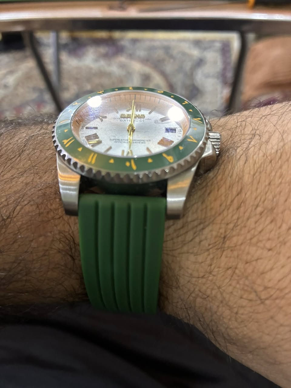 تحفه من تحف سيكو  ل اعلى سعر
يوم واحد وتنباع مباشر


**إذا كنت صاحب هذا الإعلان وتريد حذفه لأي سبب، رجاءا أرسل رسالة إلى الدعم الفني**