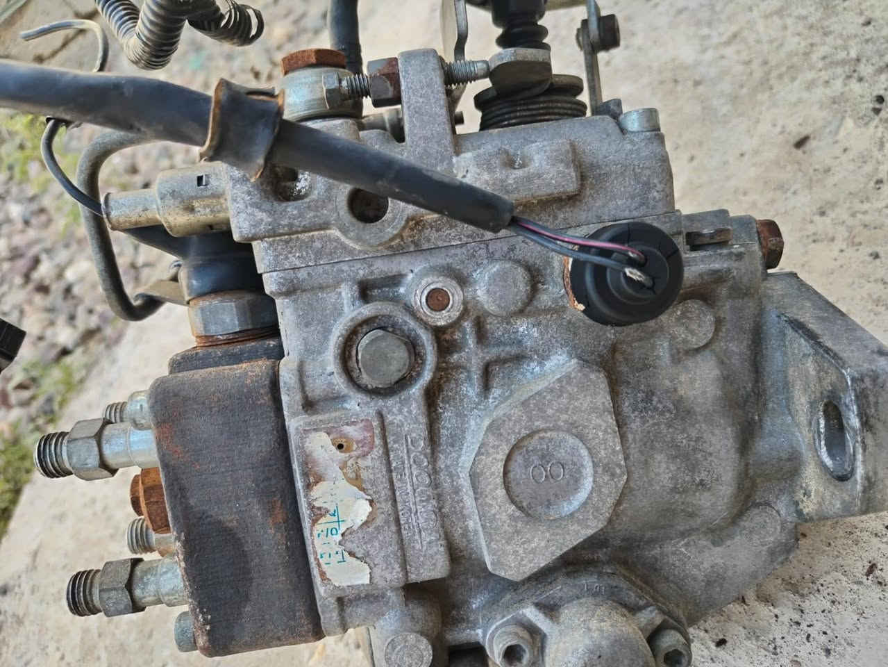 السلام عليكم
مكلف بل نشر 
بمب كاز كيا حمل 3000
للبيع مال كصه 
شرط ما مفتوح ولا معمر نضافه 90بل ميه
أتصل ***********  
مكاني الشرقاط الحي الصناعي
