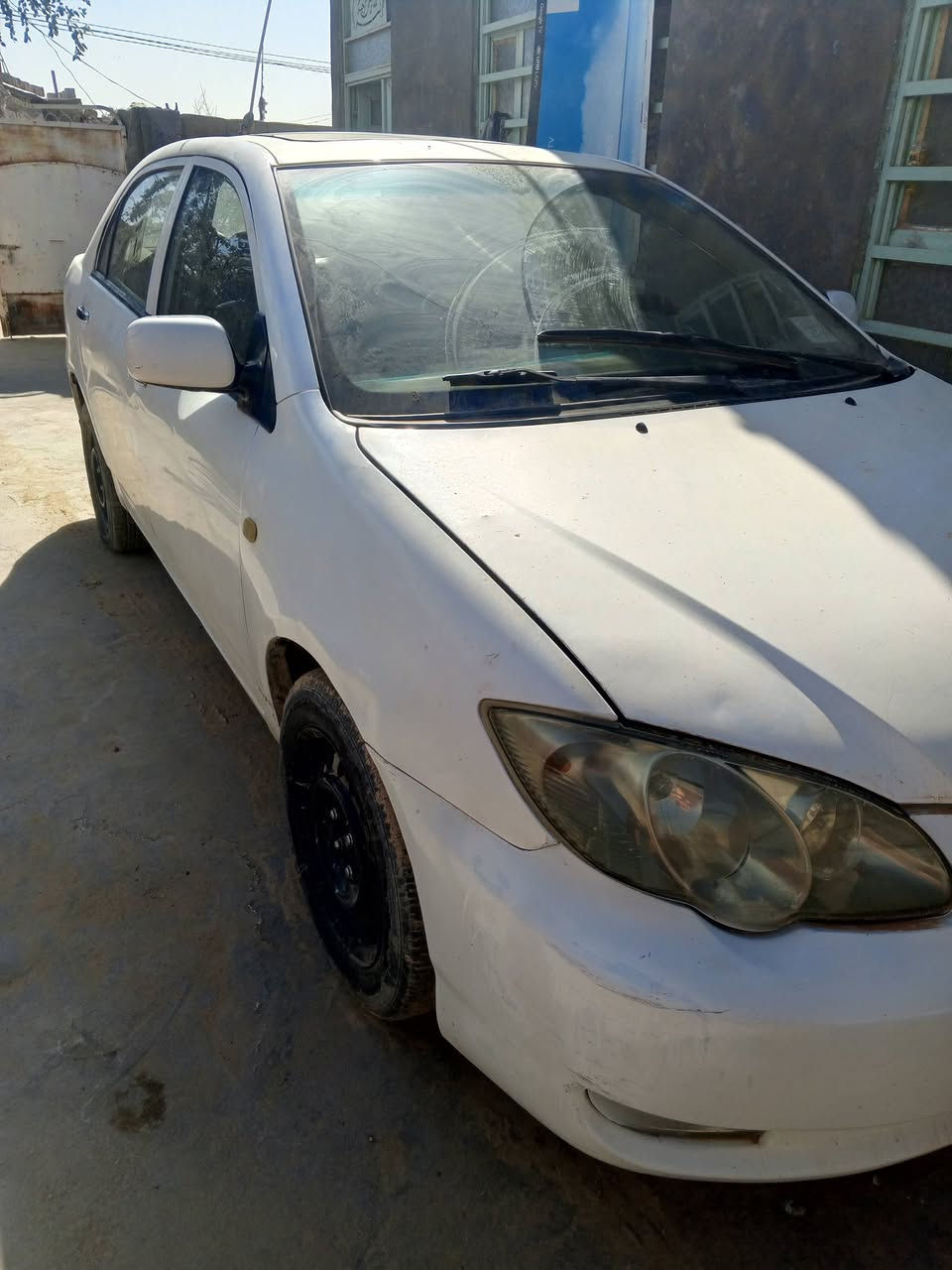 السلام عليكم سياره بي واي دي موديل 2013سياره مصبوغه احزام بدون حادث سياره حلوه احله  الصوره رقم نكليزي نجف تحويل مباشر تبريد شغال حداديه جديده تخم تاير جديد مكينه وكير مكفولات السعر 58وبيهه مجال بصيط 
***********
