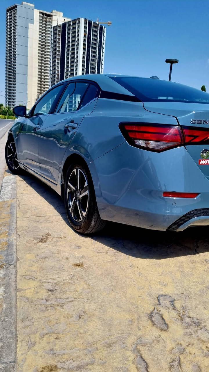 السلام عليكم
للبيع نيسان سينترا موديل ٢٠٢٤ 
وارد امريكي 🇺🇲🇺🇲🇺🇲
محرك 1800cc

SV
موديل ٢٠٢٤
نص مواصفات ✅️
اللون سمنتي ✅️
ماشية ٥٣ الف كيلو 
حادثها ثلاث قطع صبغ  
جاملغ امامي وخلفي جهة اليسار  
وحافة البوند معدل ومصبوغ 
وبيها مكانين بارد 🔴
شواصي سليم ✅️✅️✅️
ايرباك ستيرن ودشبول وبردة ❌️❌️❌️
🔴🔴السعر 115 $ وبيها مجال
مكان السيارة اربيل 🟥🟥
للاتصال عالرقم 
***********🟥🟥🟥
