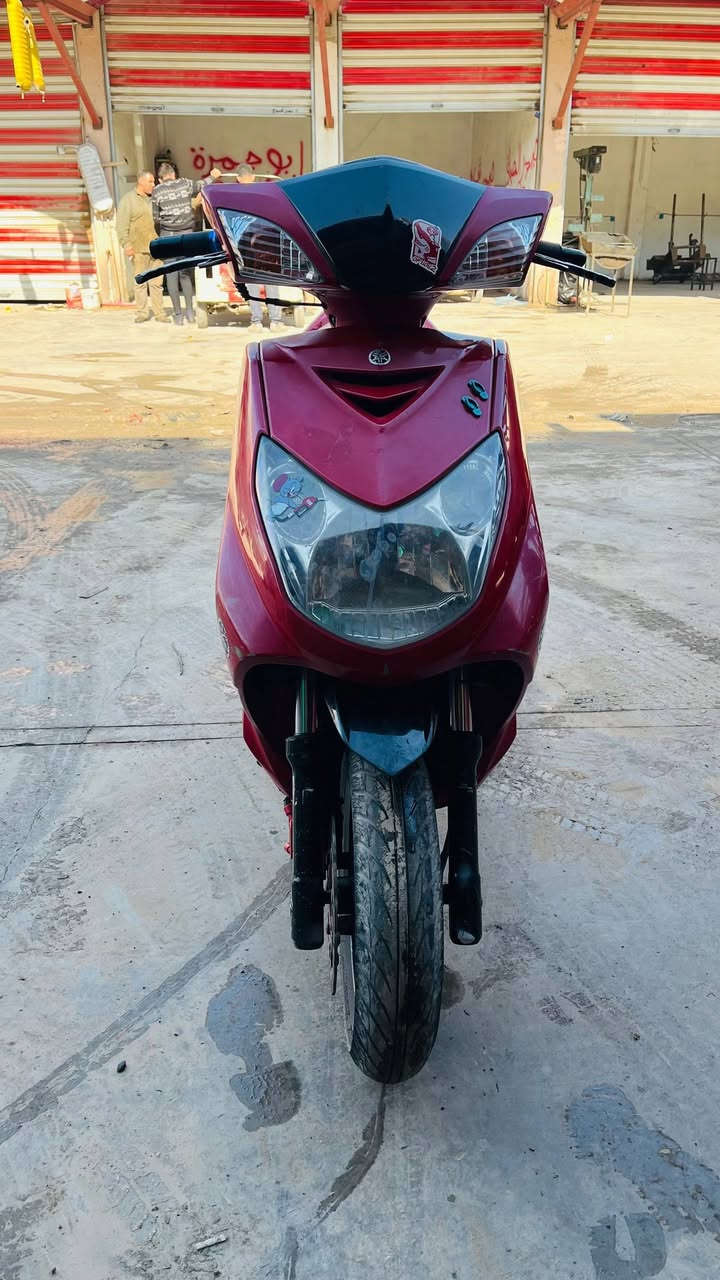 السلام عليكم
دراجه سكنس فحل كابريتر مكينه ناعمه لاصوت ولاتبخير ،شلعه ومعدل ،كهربائيات كامله بيه نواقص بسيطه السعر ٥٥٠ وبيه مجال 
عنوان حي المعلمين قرب مجمع نوروز 
***********
