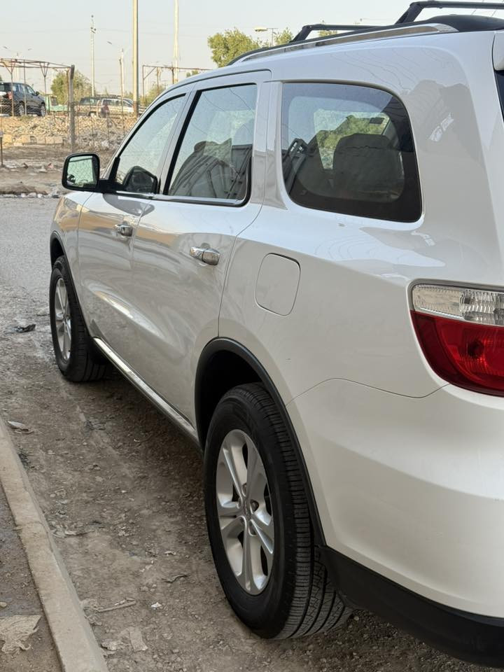 دورنكو موديل 2013 خليجي 7راكب 6 سلندر كير مكينه حداديه كله جديد لايت زنون رقم بغداد سياره ابسمي تحويل ثاني يوم السونار يمك بلمنشور مكاني ناصريه تصال ع رقم ***********
