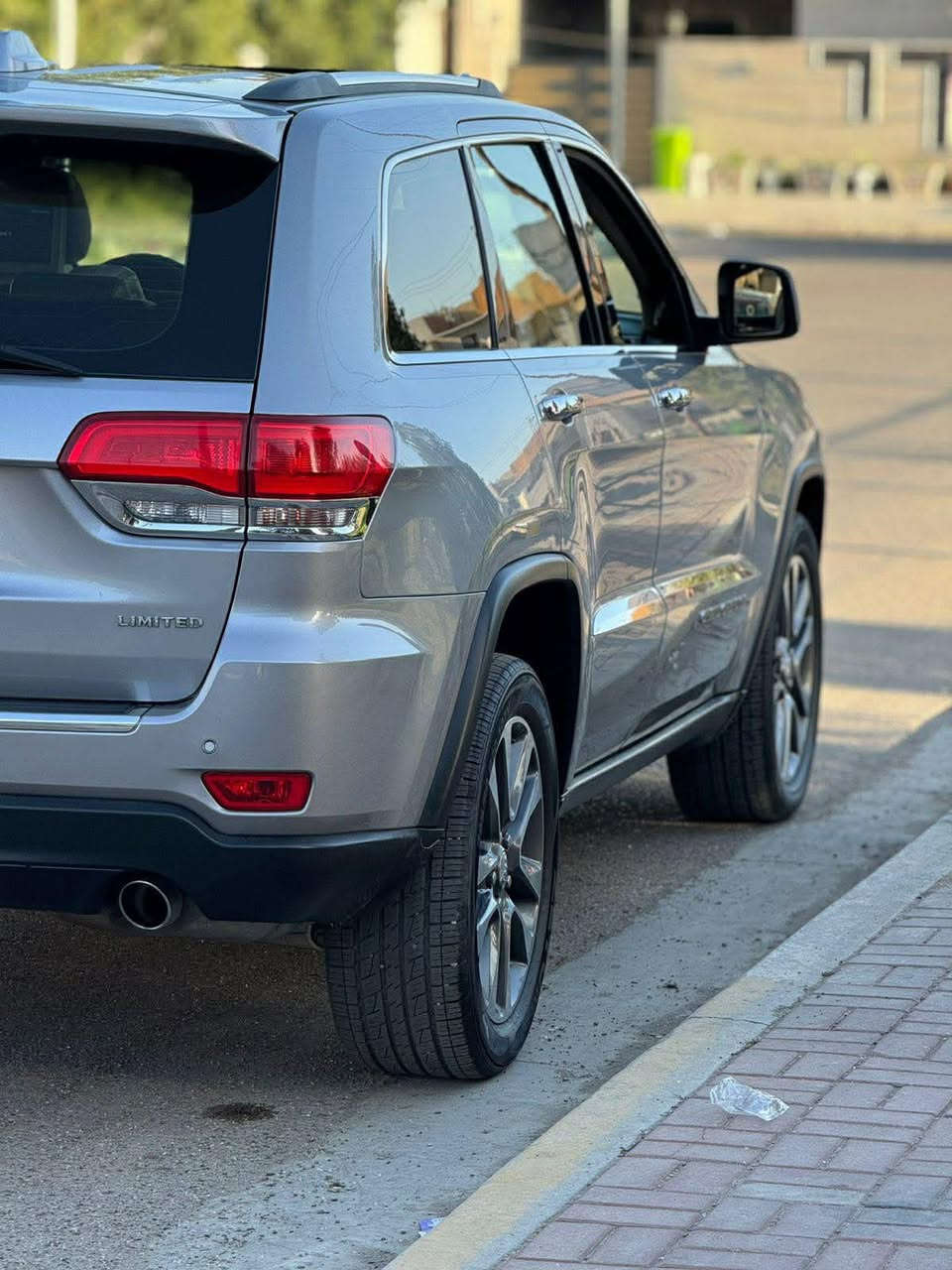 لمعرفة السعر اكتب كلمة (تم) بالتعليق يجيك السعر خاص💐

جيب خليجي🚘
ممشاها 85 الف📟
موديل 18 📟
كفاله عامه 
رقم اربيل 📡
 فول مواصفات لمتد🔥
للاستفسار☎️
***********

مكان السيارة📡حي الجهاد
