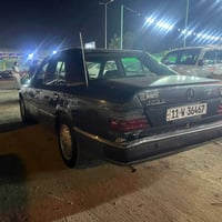مرسيدس 300E • كفالة كير ومكينه • نجف