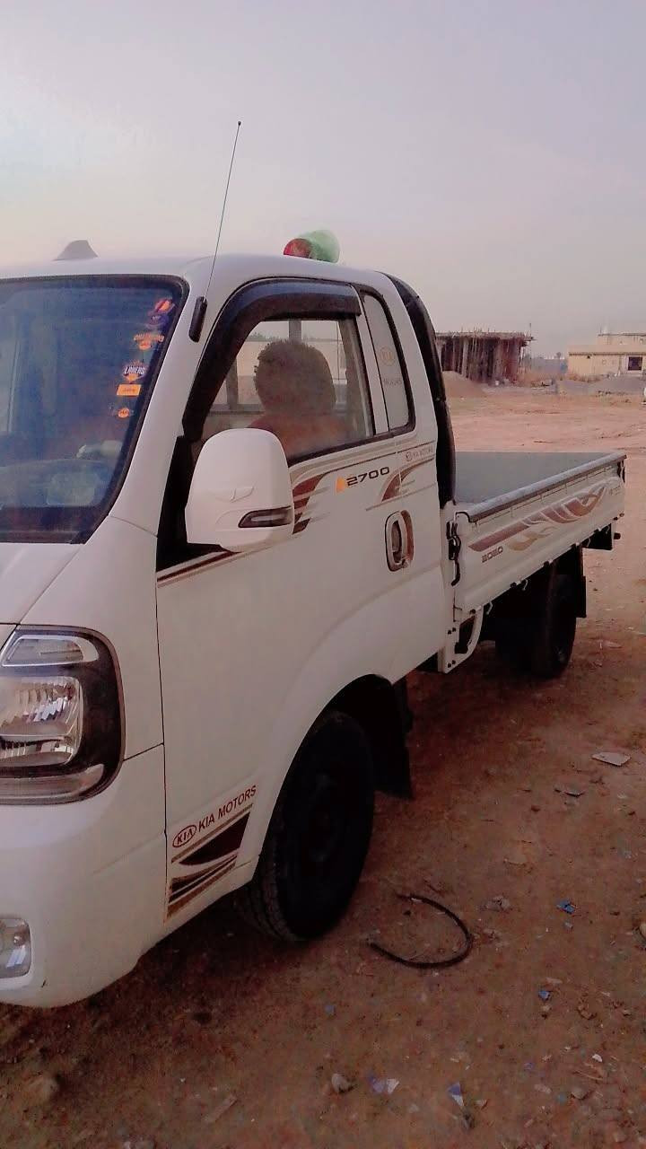 السلام عليكم كيه حمل قماره وربع مديل 2020 سياره نضيفه بمعنه الكلمه السياره مكفوله كفاله‏‪ عامه مكفوله مكفوله.  رقم واسط الاستفسار ‏‪***********‬‏
