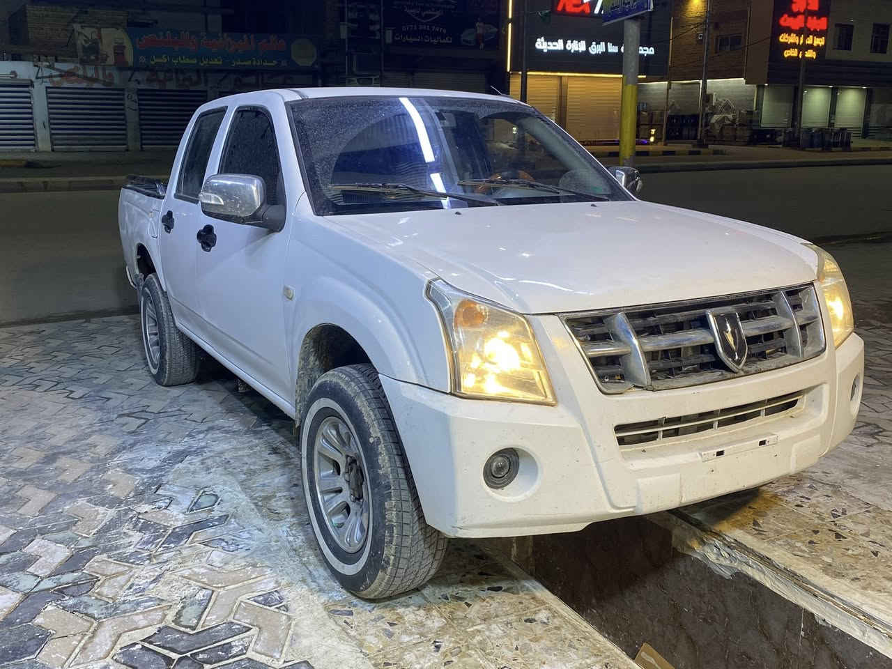 السلام عليكم
بيكب جانبي صيني موديل ١٤ كفاله من الكص 
مكينه كير حداديه كفاله
سياره ماشيه ٧٧ الف حقيقي كلش جديده ونظيفه
تبريد ثلج ويه السويج 
البدي جديد لا ضربه ولا شخط
حداديه جديده تخم تاير جديد
كهربائيات كلها شغاله  
عنوان محافظة ميسان 
سعر ٣٤ ورقه 
***********
