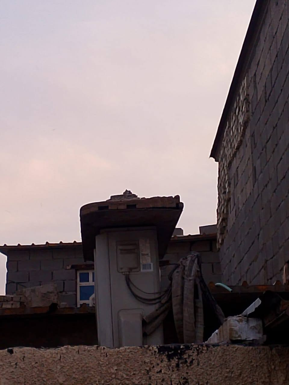 اسلام عليكم سبلت للبيع جبسون 2طن اخو جديد مستخدم عام واحد فقط رقم الاستفسار ***********
