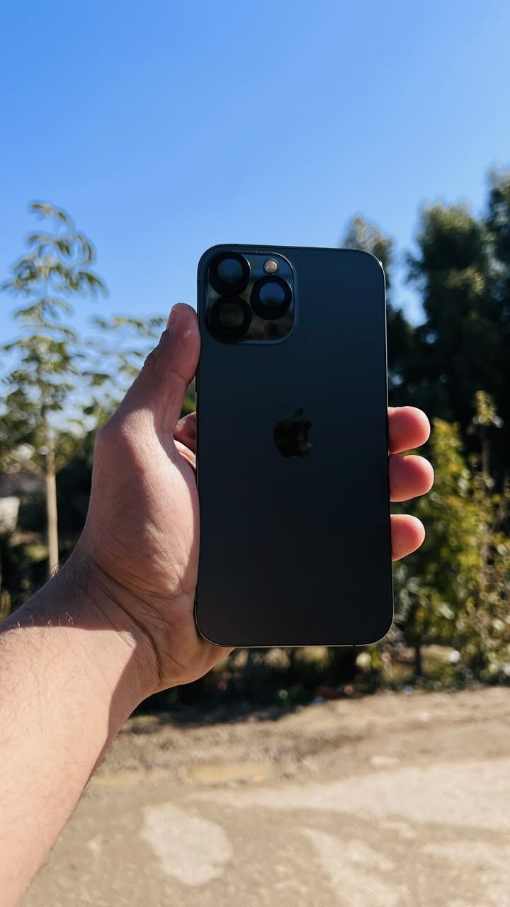 إسلام عليكم آيفون ١٣ برو ماكس مكفول من كلشي
جهاز نضيف كلش شوفت عينك بطاريه ٨٦
بلاديه ذاكره ٢٥٦ 
سعر ٦٥٠ مكاني حله اجبله ***********
