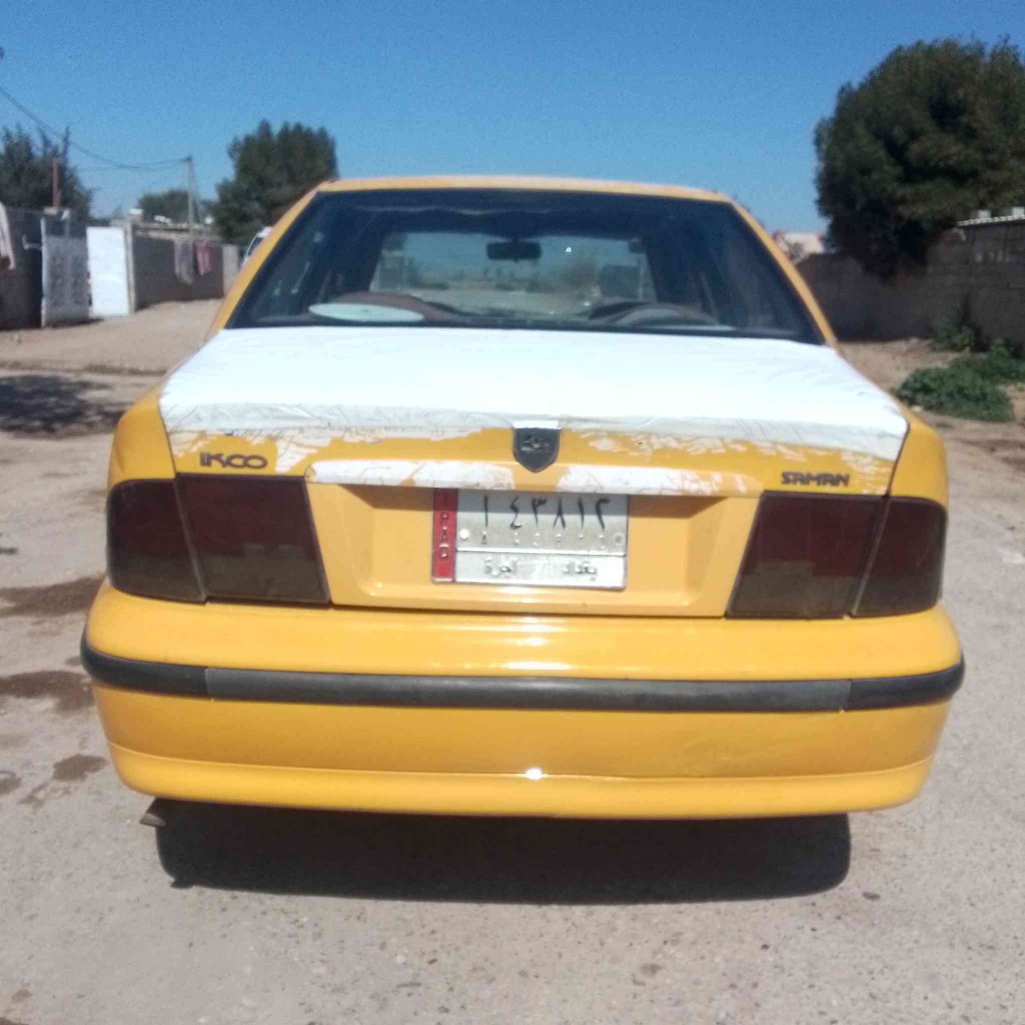 السلام عليكم سمند 2011مكفوله من الضربه القويه كير مكينه خير من الله مصغرة هيئة وغرامات تخم تاير حداديه جديده تبريد شغال ثلج تتدفئه شغاله كهربائيات كلها شغاله سيارة جاهزة كبل لشارع
مكاني واسط الصويره 
السعر 27وبيها مجال 
***********
