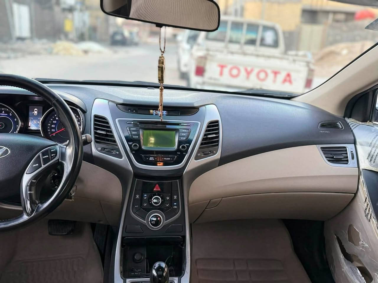 سياره لنترا 2015مكفوله كفاله عامه فوله فول موصفات من عده لبصمه محرك برقي ما مفتوح  سياره جديدة معنه لكلمه رقم انكليزي مثنى مداور ثاني يوم مكان سماوه #سعر120وبيها مجال   
***********رقم  #مكلف_بالنشر
