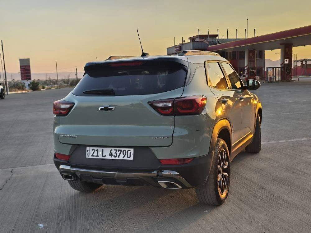Chevrolet trailblazer 2024
شۆفرلێت ترابلایز دوو پارچە سبوغ، تازە ڕەقم کراوە تەنیا ١٢ هەزار مایل ڕۆیشتووە، مواسەفات ئەکتیڤ بەسمە و شغال، کوشتن و سوکان هیتەر و کارەبایی، ڕادار، نرخی ٩٨ گەڵا و معامەلەیەکی کەم
*********** رانية, السليمانية
