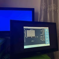 جهازين • بدون ريموت • تشتغل من التلفزيون