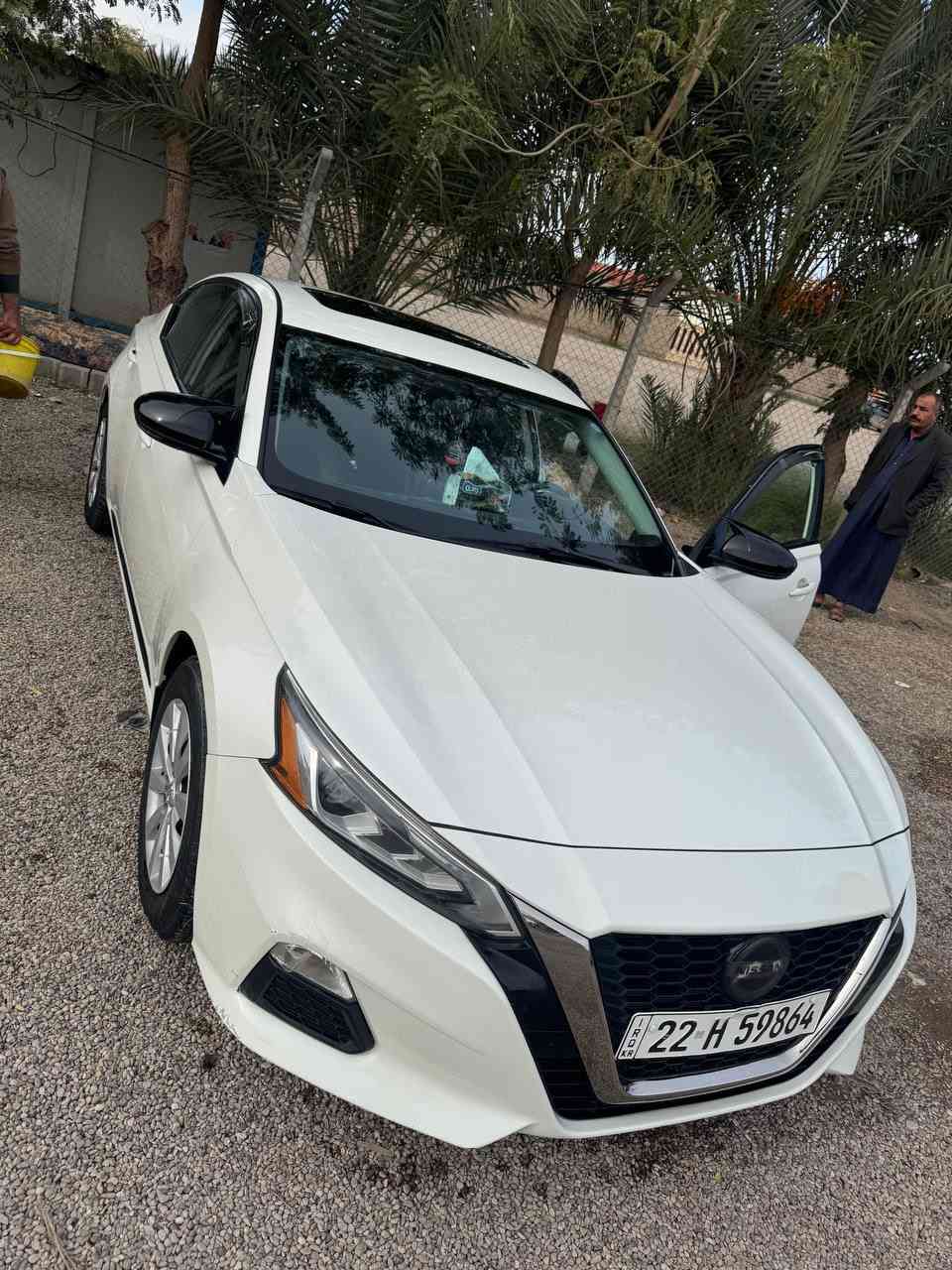 نيسان التيما 2019
فئه SR فول مواصفات
ماشية 137
الضرر قطعه وحده جامرلغ خلفي
ضرر بسيط السعر 165 وبيهة مجال بسيط
رقم الهاتف *********** 
مكاني ديالى
