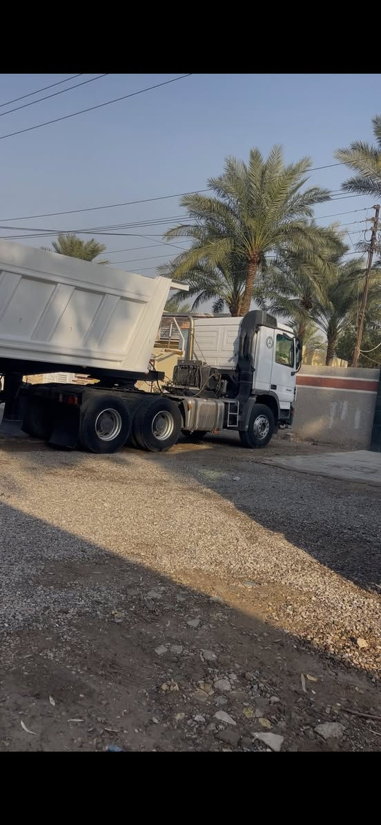 سلام عليكم للبيع اكتروس نساف قماره وربع ناصيه راس وعربانه م2006معلايه 2017السياره جديده مكفوله كفاله عامه مكينه v6حجم 3340 كير شفط جوزات اليريد عندي مقطع للسياره كامل السعر 7ونص وبيها مجال الرقم الاتصال ***********
