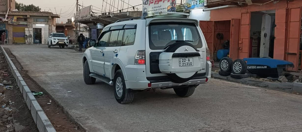 اللبيع باجيرو مستبوشي 2010فول مواصفات اتوماتيك رقم اربيل جديدلحد 30 مكينه ما مفتوحه عل وضع شركه مكفوله كفاله عامه مكينه 6سلندر سياره فورويل  تخم تاير جديد سونار موجود بلصور سعر 130ورقة وبيه مجال ستفسار نتصال عل رقم ‏‪0773 575 3237‬‏وبيك خير ودلل
عنوان واسط النعمانيه
