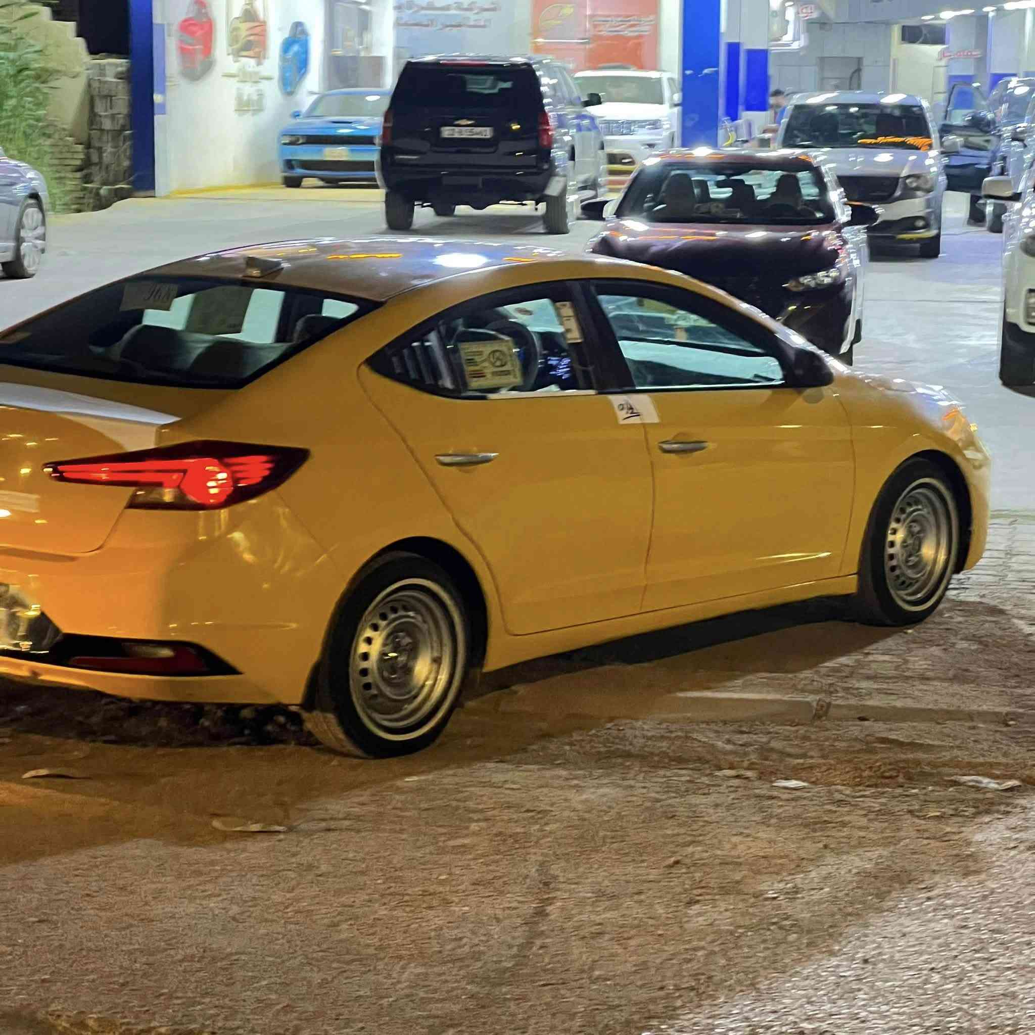 سلام عليكم عندي النترا ٢٠٢٠وارد امريكي ضرهه ربع بنيد وخشم جملغ شرط بدون دواخل محرك دوش كير Ate محرك كير صدر تخم تاير شاشه سياره جديده معنه كلمه السعر ١١٨ وبيهه حك جيهزشرط بدون تبديل مكان سياره ديالي بعقوبه***********
