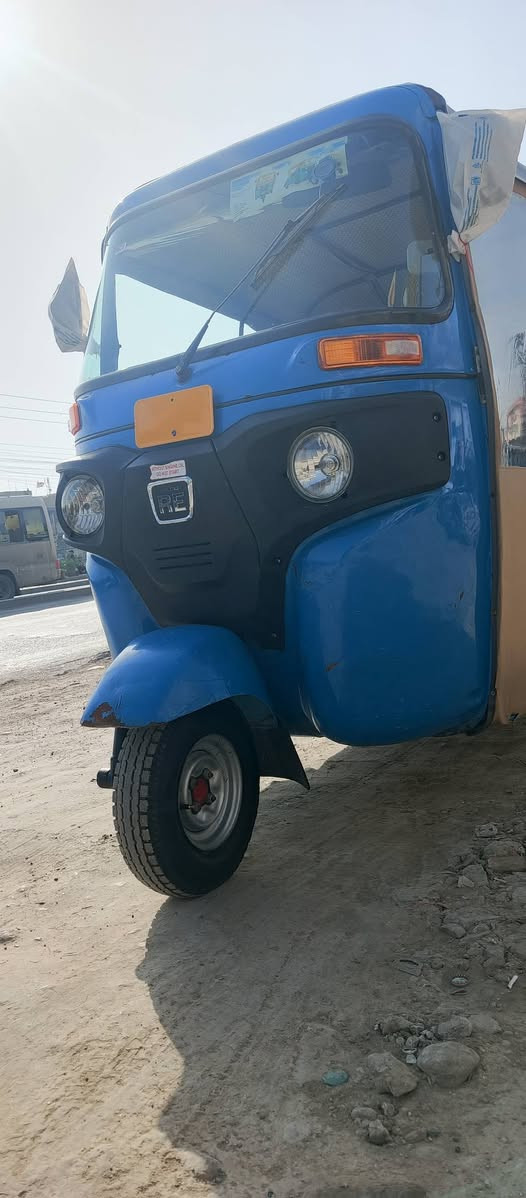 سلام عليكم تكتك 21 رقم بلاديه كلهه بس بيهه صفحه الشوته مصبوغه لا تنقيص ولا تبخير جاهزه خير من الله كلشي ما ينقصهه سعرهه 7ونص وبيهه مجال مكاني بغداد حي البتول قرب فلكه حي النصر تواصل ***********
