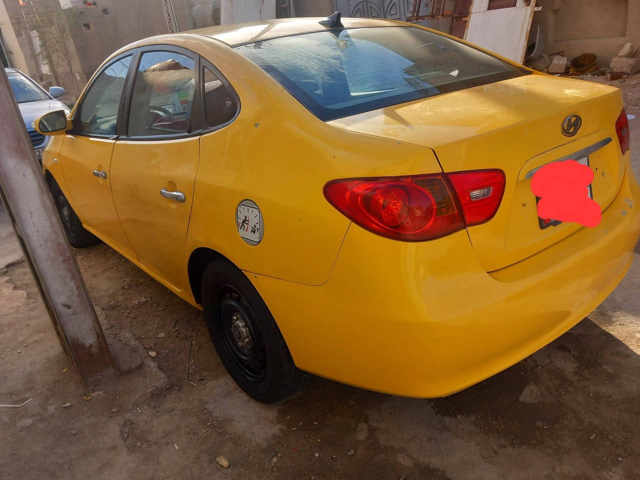 سلام عليكم النترا موديل 2010 ادوات كصه جنطه متومه طبق الاصل الماني. السنويه 29  محرك دوش 1600دكشن عالي مكفولات حداديه جديده تخم تاير مدوشمه سياره جاهزه تبريد ثلج تتفئى كهربايات كلهه شغاله مكاني بلعماره وشراي بخدمته ***********سعر 47وبيهه مجال قليل
