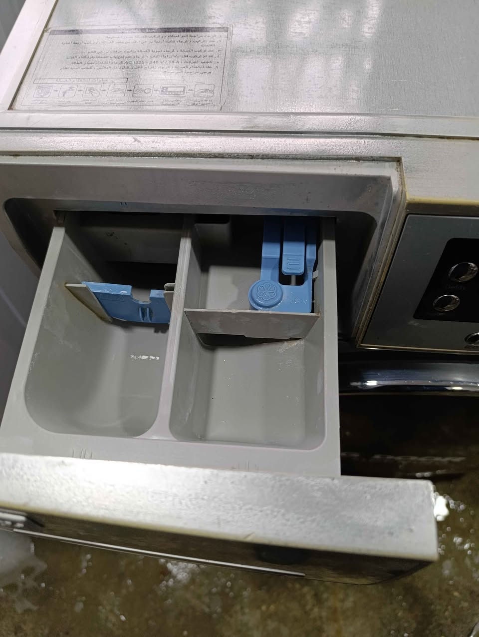 جلشۆری بووشی ۹ کیلۆ ، پاک و بێ عەیب و بێ کێشەیە ماتۆڕی انڤێرترە ، حەوزی گەورەیە و بێ دەنگە لە  ووشک کردنەوە ،نرخی 120هەزارەو لە سلێمانیم ***********4 السليمانية, العراق
