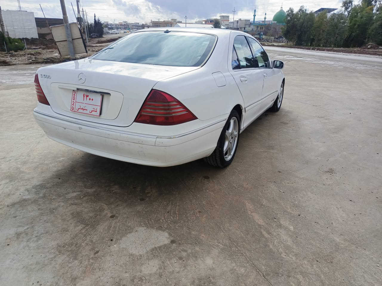 مرسيدس
موديل 2002

6بستون

گيرو كه كينه به شه رت

سه ياره كه ساعه

به شه رتي ئه وه ی موس و براوه نه بی مالی مه ده نی نه بی

50گه لا مجال

***********

***********
