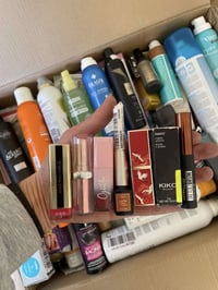 شلعة كوزمتك • ٢٥٠ قطعة • ماركات معروفة