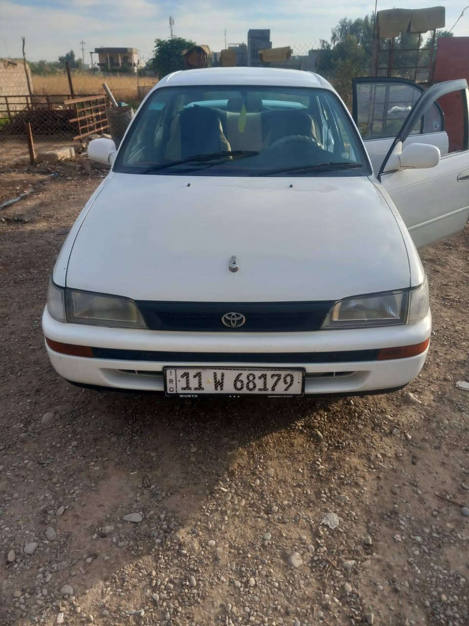 كورلا موديل ٩٣ بسمي السعر ٥٥ وبيهة مجال حك الجية العنوان ديالى المقدادية / ***********
