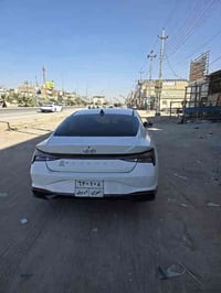 النترا 21خليجي فول واحد عل واحد مكفولة بس كارت بيه كلش بسيط محرك 2000 ...