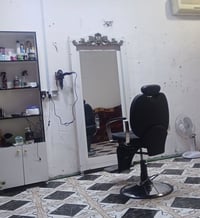 كرسي حلاقة • مستعمل شهرين