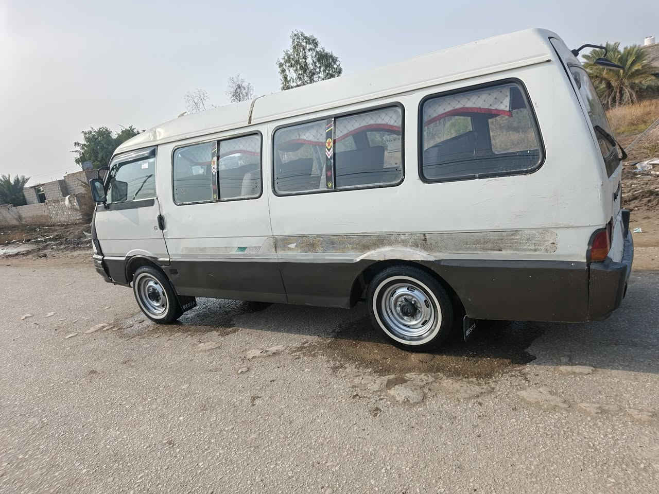 سلام عليكم كيه اسيا للبيع مودل 1993 سنوية عضم عاج صاقطه صارلها شهر رقم بغداد وراعيه بغداد تريد مدور تريد وكاله سيارة جاهزه مكينه تبخر كير نضيف اكسن نضيف تخم تاير جديد توني شدهن كهربايات عامه دوشمه عامه سيارة بلادية مطلوب للمرور 300 وللهيئه 80 الف ينكطعن من سعره مكانه بابل السعر/45 /***********
