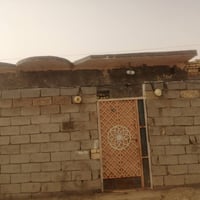 الصخيين مقابل الطاقه • ١٠٠م • غرفة وصالة