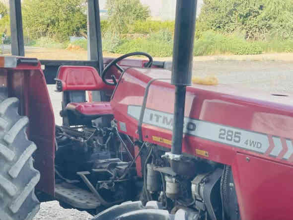 تركتر ايراني مديل 2017
راقم اربيل 
السعر ١٣٠ وبي مجال 
***********
