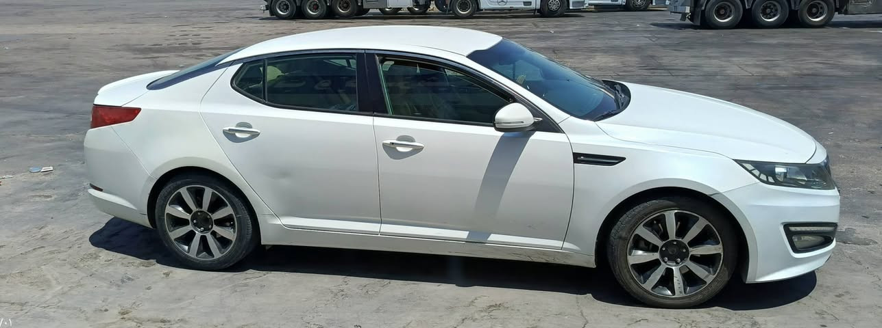 اوبتيما خليجي ٢٠١٢ اربيل بأسمي
مكينة ٢٠٠ دوش بصمة 
مبدل باب السايق والجاملغ (الباب الاصلي موجود عندي) 
مكان السيارة ديوانية
للاستفسار خاص او
***********
