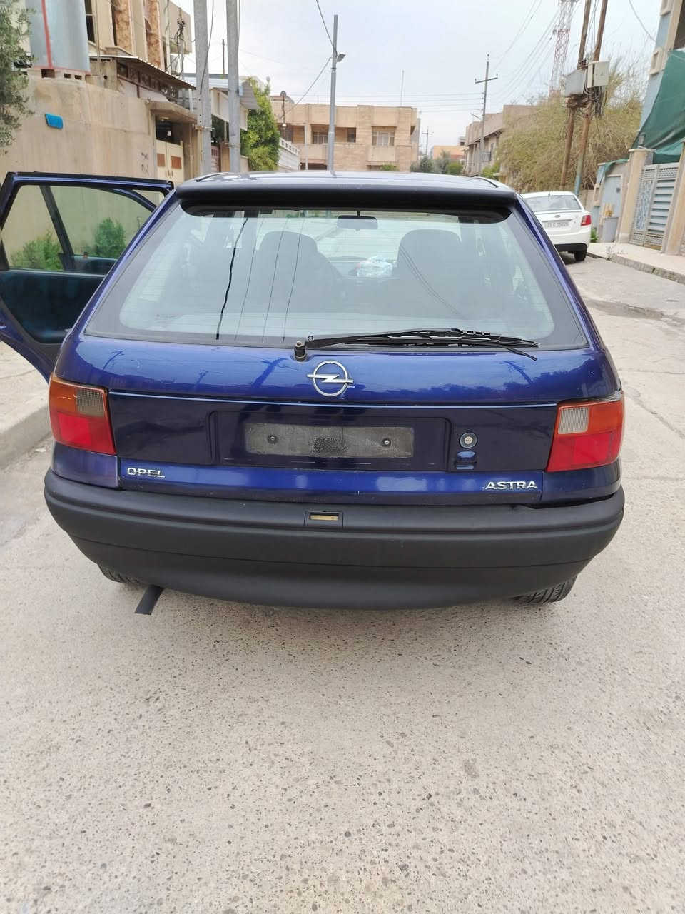 استره موديل 92 بدون صبغ فقط دوائر دوسات الرقم نينوئ دولي سنويه 31 محرك 16 شرط جديد گصه طخم جديد گير جديد سياره جديده
السعر 50
العنوان حي البكر 
***********
***********
