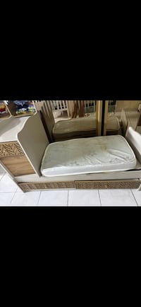 سرير أطفال • ٨٠×١٧٠سم • جديد