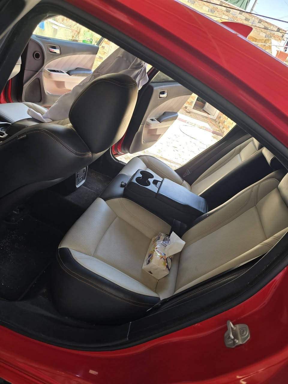 سلام عليكم دوج جارجر موديل 2018 sxt plas سياره فول مواصفات سياره كندي مكفول كفاله عامه كلين تايتل  رقم هاتف ☎️***********
مواصفات السياره sxt plas
شاشه كبيره
تشغيل عن بعد شفتات استيرن
كشنات خزن ميموري
مع استيرن خزن
كشنات تتفيه بريد
كشنات امامي كهرباي
كشنات خلفي تتفيه
داخل ابيضvip
فتحه سلايت روف
استيرن تتفيه
كامره خلفي دواره
رادار جانبي
نقطه عميا
ترحيب
سياره ماشيه 80
مرايه قلاب مع رجوع
يعني فول مواصفات كلين تايتل اربع تايرات جديدتبريد ثلج 🧊 صدر امامي خلفي جديد رقم هزه سنويه كله جديد بسمي شرط تحويل مكان سياره ميسان
ملاحضه بارد قليل كلش وممبين بجاملغ لخلفي
