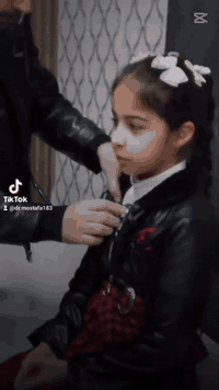 يتواجد الدكتور مصطفى سعد اخصائي طب الاطفال والخدج في عيادته طيلة ايام ...