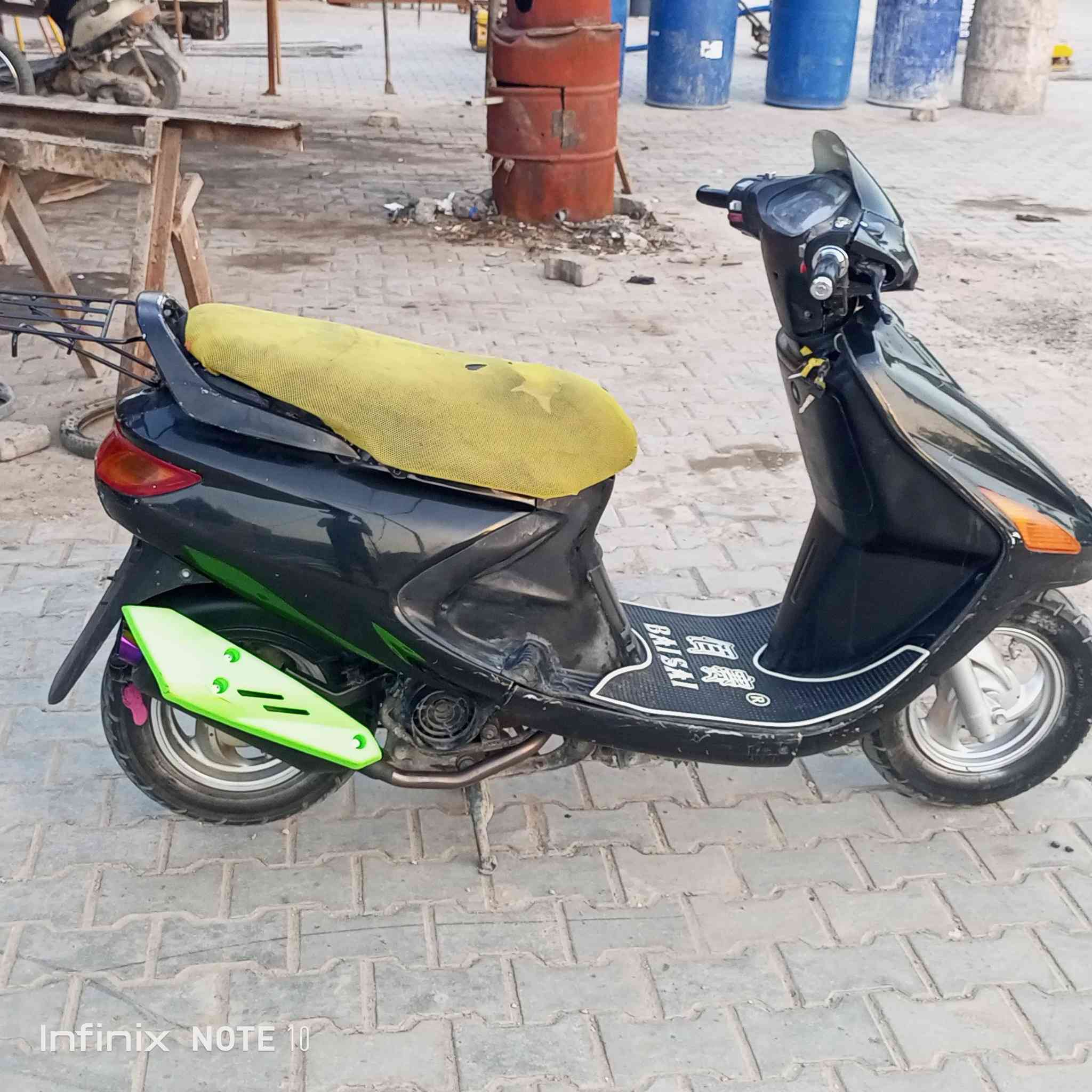 سلام عليكم دراجه لبيبع مامفتوحه العنوان النجف كوفه صوب الصغير السعر 500وبيه مجال ***********
