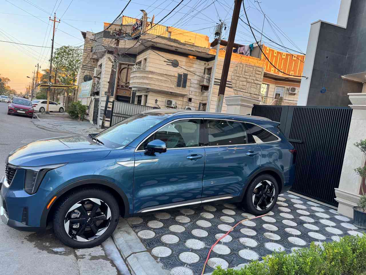 كيا سورنتو 2025 هايبرد SX برستيج فول الفول 5كامرات ماشيه 1000فقط زيرو   صور الحادث بلمنشور بيها صبغ بنيد فقط  دعاميه لون وجاملغ مفتوح راجع نفسه راديترات بدنه كلهن بلاد بدون ضرر  مكان السياره بغداد السعر 294 وبيها مجال 

للاتصال ***********
