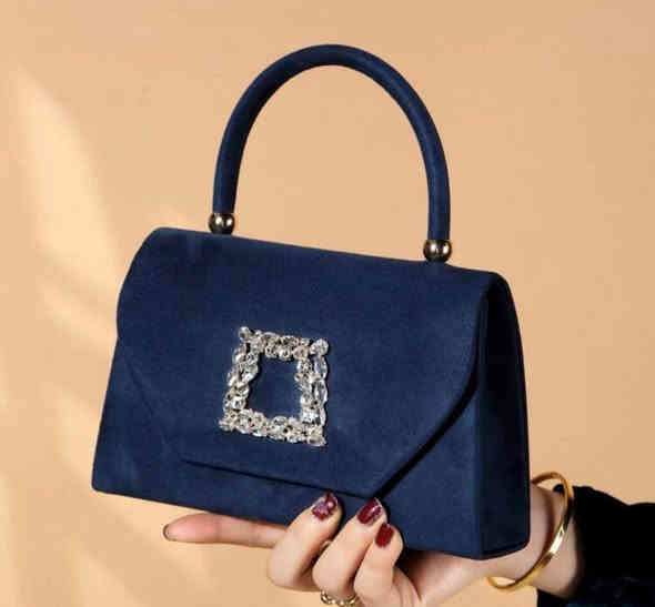 جنط منتهى الرقي والنوعية السعر 15توصيل لكل مناطق أربيل خمسة الف للحجز اتصال على واتساب الرقم التالي *********** أربيل
