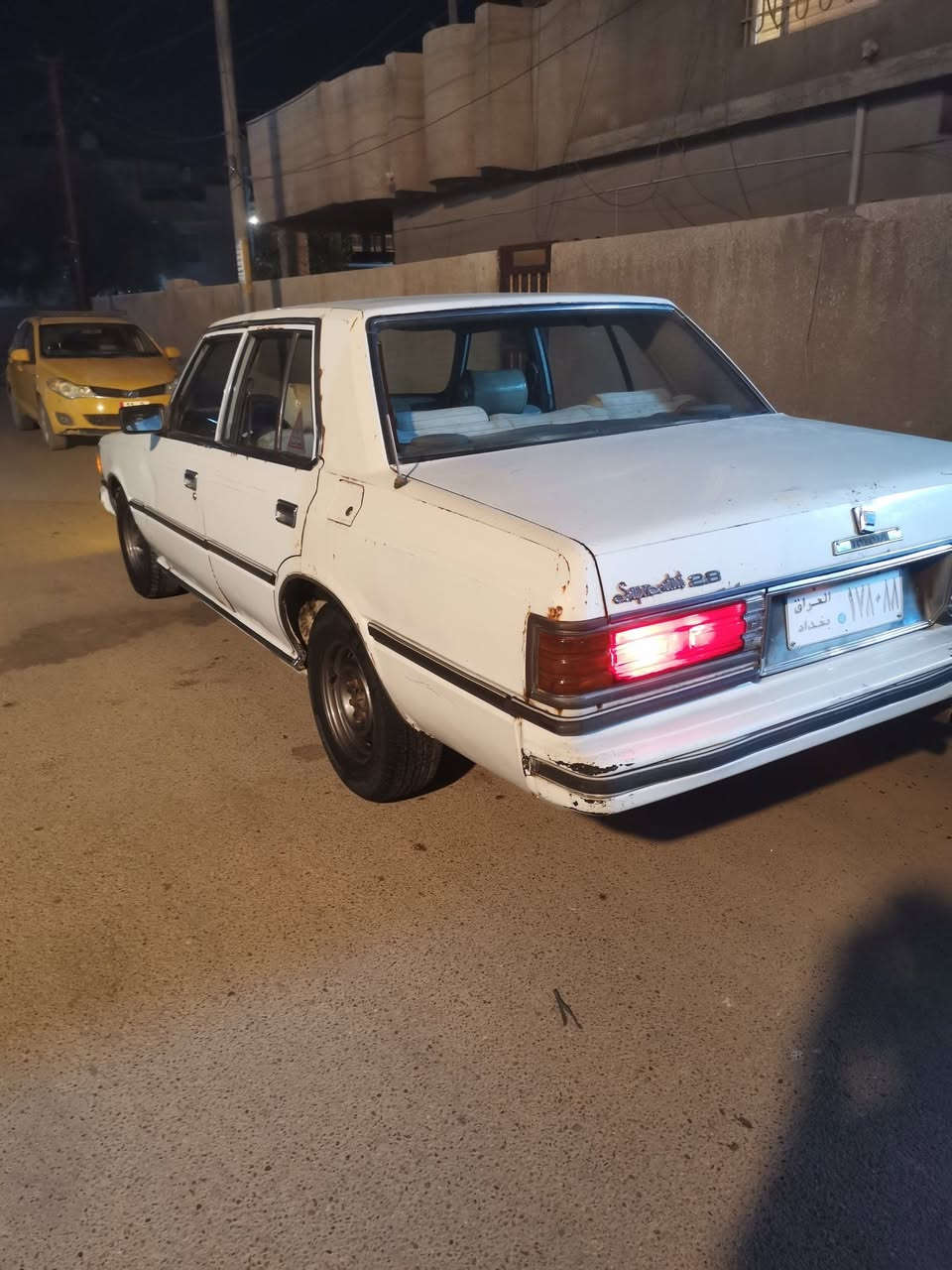 سوبر للبيع موديل 82 نظافته زينة مكينة وكير محورة سعر 30 ورقة بيه مجال ***********
