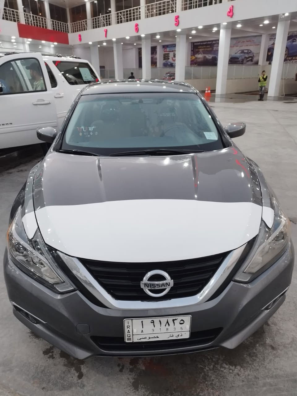 سلام عليكم نيسان التمياء موديل 18 حادثهه بس بنيد وهنا صار بيهه جاملخ امامي تبدل ب اصلي نفس لون وبيهه كلير سياره مال أمريكا كير مكينه كفاله تخم تاير تبريد حداده كلش جاهزه للاخيرموصفات فول
بصمه تشغيل وبصمه بوب وتشغيل عن بعد رادر امامي جنابي كراسي كهرباء شاشه وتحكم ستيرن ومثبت سرعه  وكامره سعرهه 110 ومبيهه مجال *********** سياره حره رقمهه ذي قار مكاني بصره حي المهندسين
