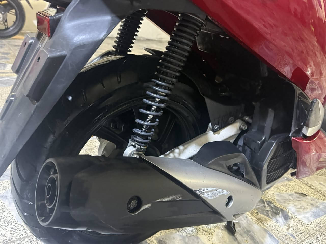 سلام عليكم PCX
أف جي 🇯🇵🇯🇵🇯🇵ياباني الجيل الثالث 
مكفوله كفاله عامه دراجه جديده لوك مال رمبه ماشيه قليل  كله شغاله كهربائيات عالي ناصي دبل إشاره حساس زدحام شغال استان كهرباي مال جناي مكاني بغداد الكرخ الصالحيه ***********
اتصل مكلف بلنشر 
واتساب ***********
