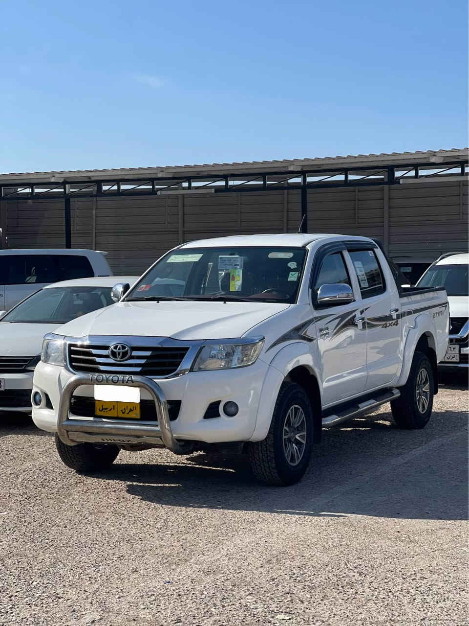 تويوتا 
موديل 2015 
شريكه سردار 
بي سبغ تني ئيك دعديل يا هه ي 
گير و مكينه شه رت 
موبايل *********** اكر, نينوى
